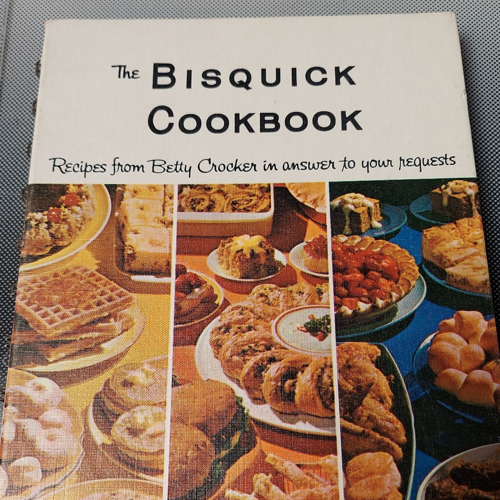 The Bisquick cookbook 1964 collectibles